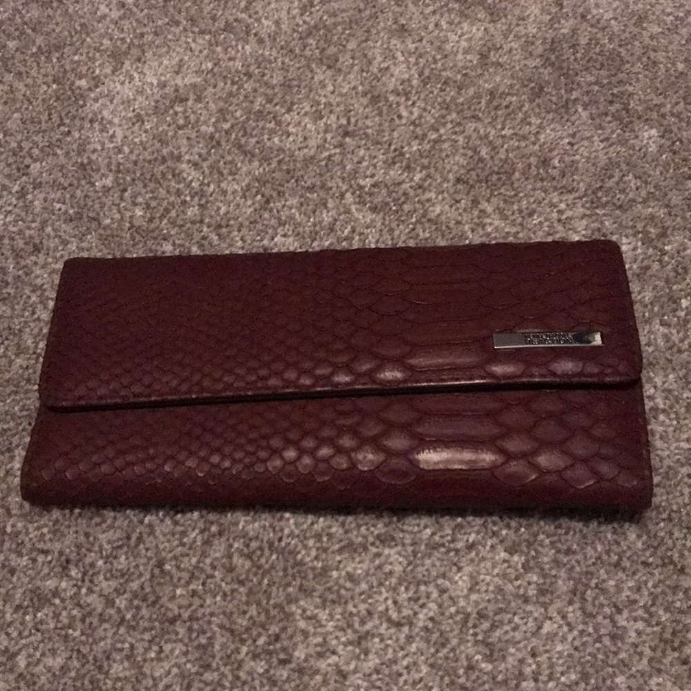 Kenneth Cole clutch wallet